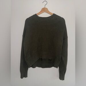 Quince 100% Organic Cotton Oversized Boyfriend Sweater. Green. Size XS.
